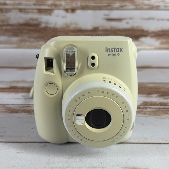 Fujifilm Instax Mini 9 Instant Camera - Smokey White - Picture 1 of 6